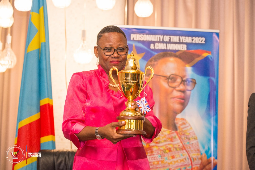Antoinette N’SAMBA DESIGNEE MEILLEURE PERSONNALITÉ CONGOLAISE ET FEMME 2022 PAR CONGOLESE MERIT AWARDS