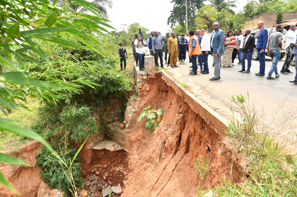 Kasaï-Oriental&nbsp;: Jean-Michel Sama Lukonde  visite  et s’acquiert  des multiples réalités des infrastructures de  la province.
